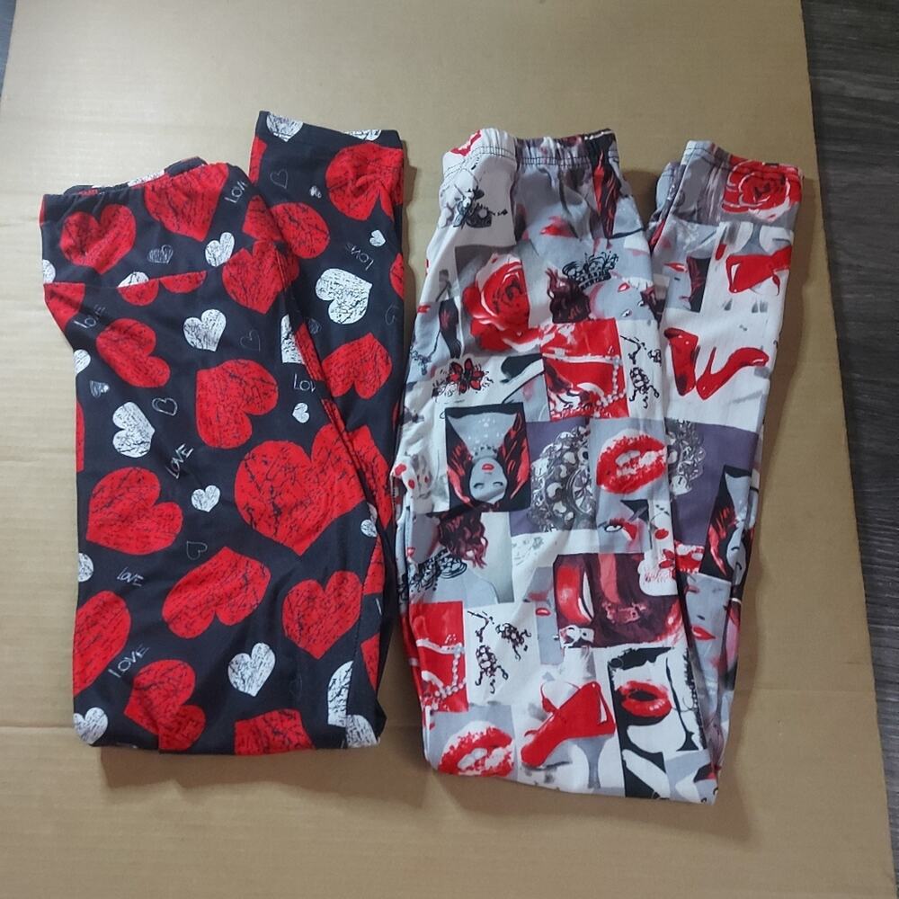 Love and Kisses Legging Bundle Set M Rocker Valentine's Day Casual Heartcore